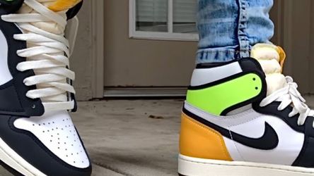 Jordan 1 Volt Gold