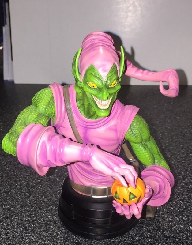 Green Goblin Mini-Bust Gentle Giant Studios spider-man Marvel mini bust NEW!