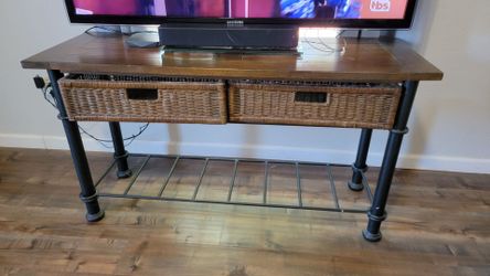 Credenza/tv stand