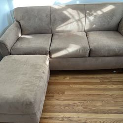 Pull Out Couch With Ottoman