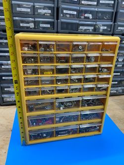 HARDWARE PARTS ORGANIZER (MISC ITEMS INCLUDED)