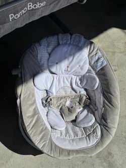 Baby bouncer