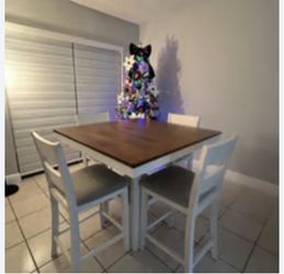 Small  set  table