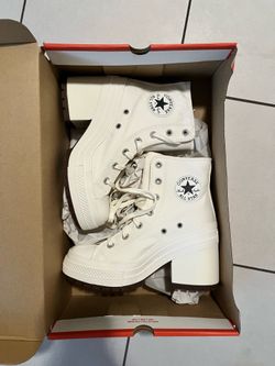 Converse Chuck Taylor All Star De Luxe High Top Platform Heel Boots