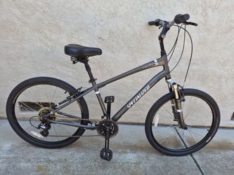 Specialized Expedition Sport Comfort Hybrid City Bike. 21 speed Shimano. Ready to Ride!!!