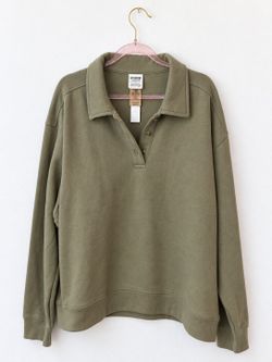 XL - Victoria's Secret Pink Olive Green Pullover