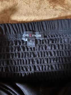 New women’s halter top black