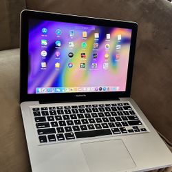 Apple MacBook Pro 13” screen intel core i5 Processor 8GB RAM 256GB STORAGE SSD DRIVE $140