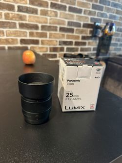 Panasonic Lumix G 25mm F1.7 ASPH Lens – MFT / Micro Four Thirds + Box & Hood