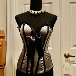 Lingery Corset By Shirley By Hollywood 