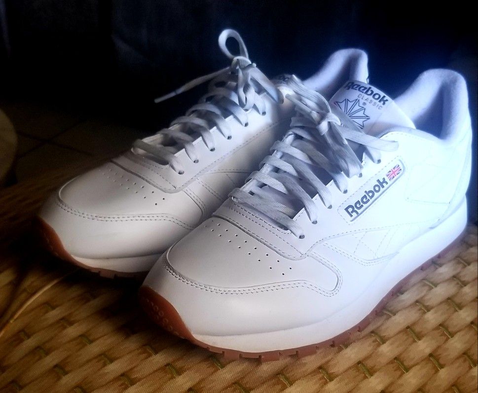 REEBOK SHOES