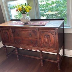 For a dining room or living room