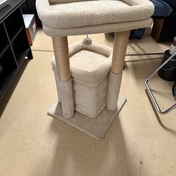 Cat tree
