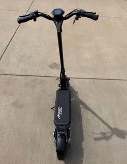 Apollo Phantom Electric Scooter