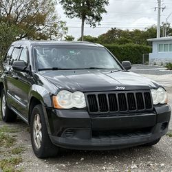 2010 Jeep Liberty (Laredo) – Clean & Reliable SUV