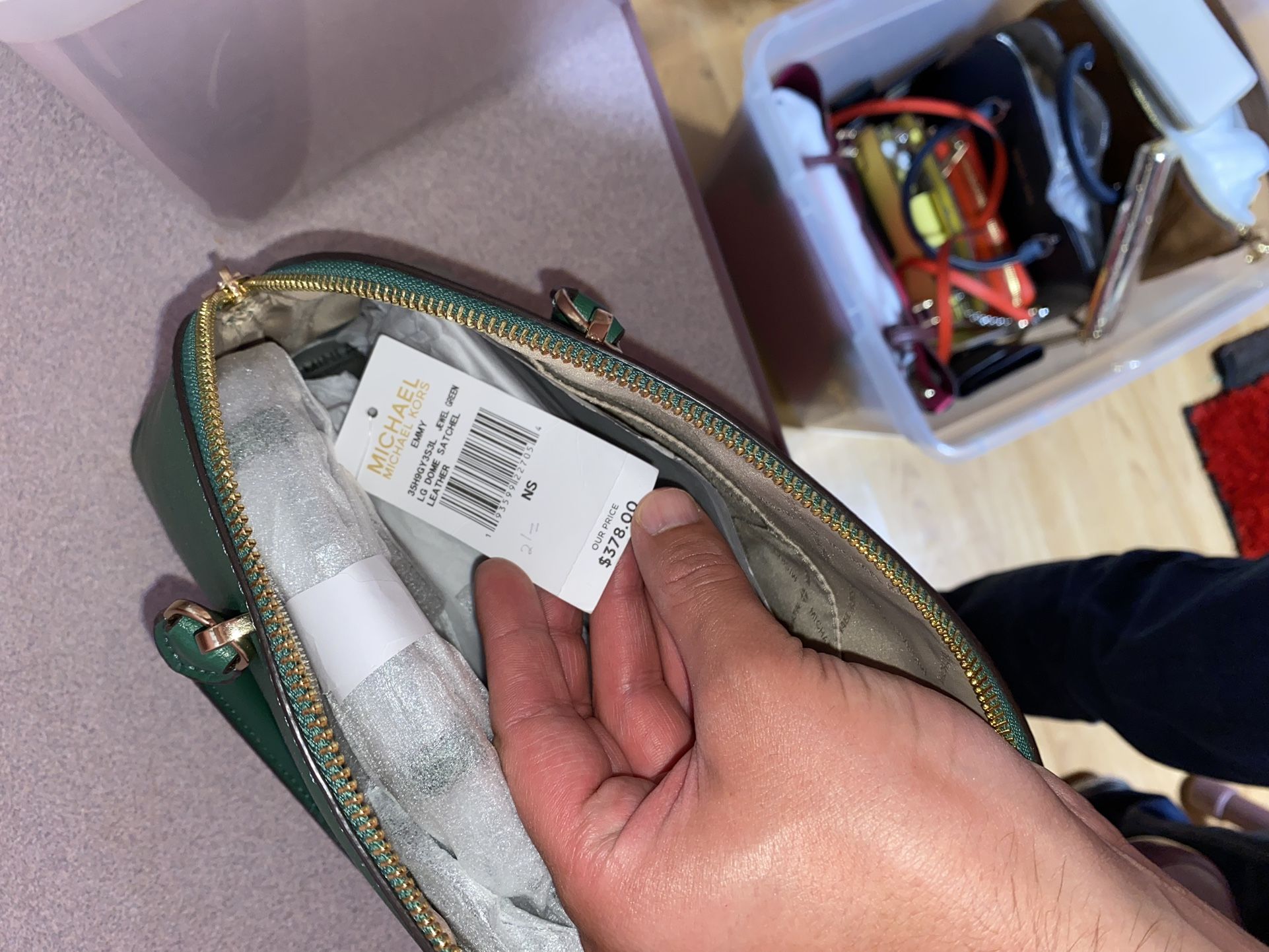 kors emmy dome satchel 35h9gy3s3l