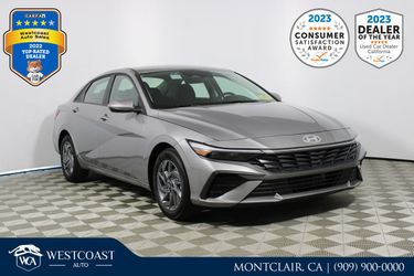 2025 Hyundai Elantra Hybrid