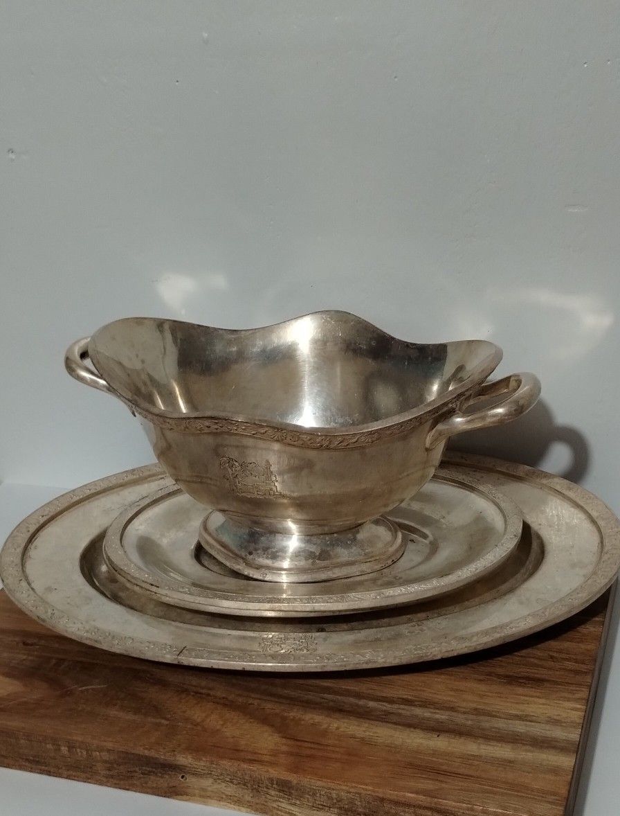 RED & BARTON SILVER SOLDERED RAPHAEL CHICAGO HOTEL SET