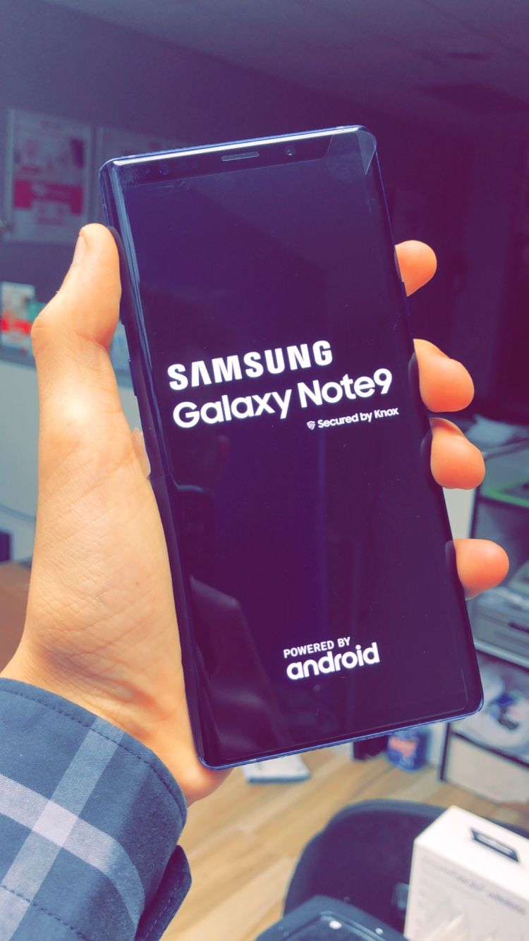 Samsung Galaxy Note 9 Brand New / Like New / Cracked starting @
