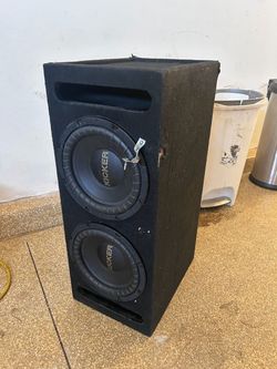 2 10 in kicker and hifonics amp