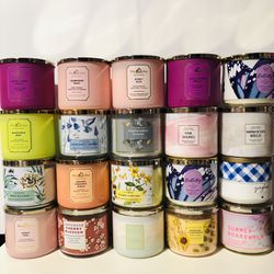 $15 Each bath And Body Works Candle Its 3 Wicks  Each Bottle Its All Brand New And Pick Up Gahanna