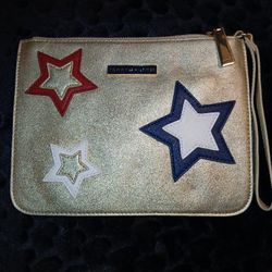 TOMMY HILFIGER GOLD& STARS WRISTLET BAG