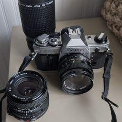 Canon AE-1 Camera Kit 