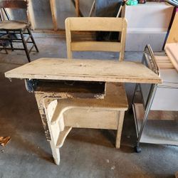 Vintage 1950's-60's Solid Wood School Seat/Desk