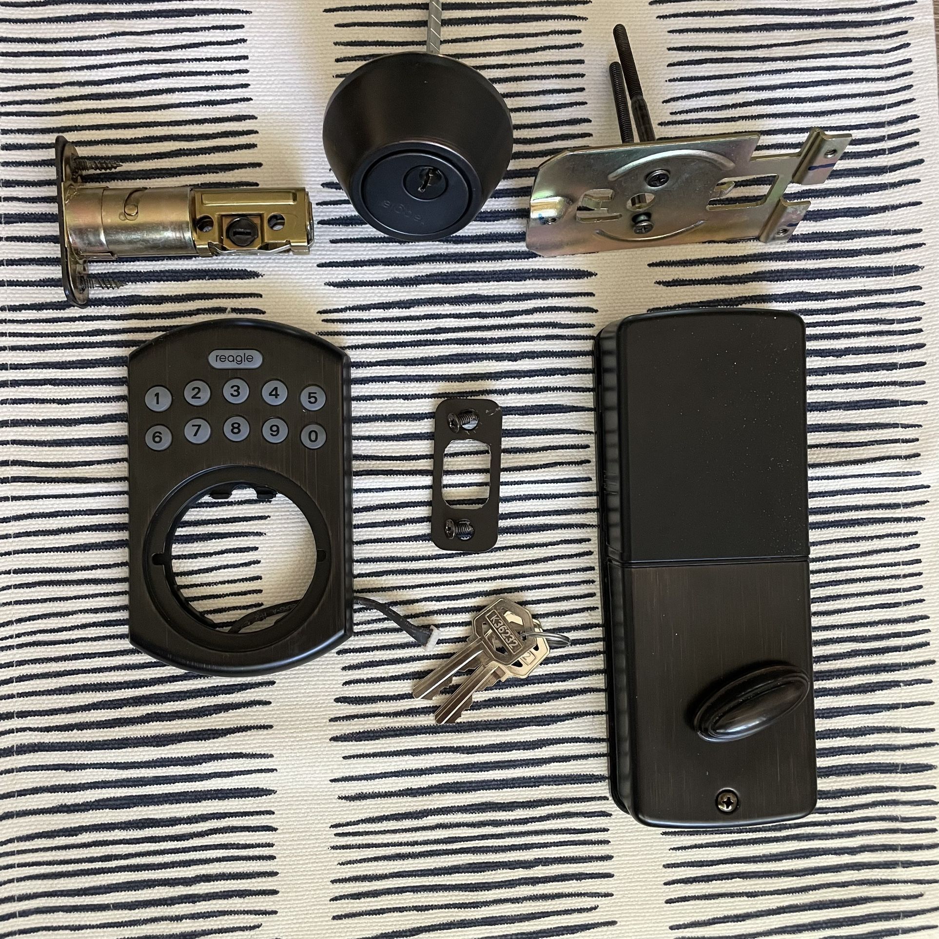 Reagle Smart Keypad Door Lock