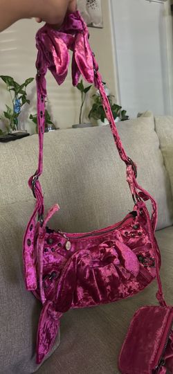Pink purse