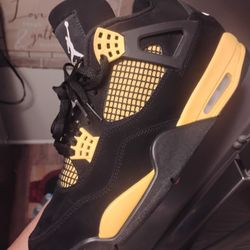 AJ 4 SIZE 11