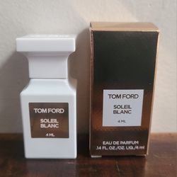 Tom Ford Soleil Blanc Perfume