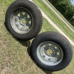 Rims and wheels for trailer 13”The tires are bad they have to be replaced but they still have air