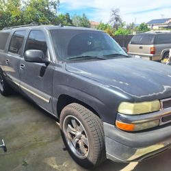 2004 Chevy Suburban 1500