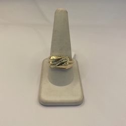 10KT Gold Diamond Ring