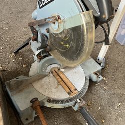 Delta Compound Miter Saw 