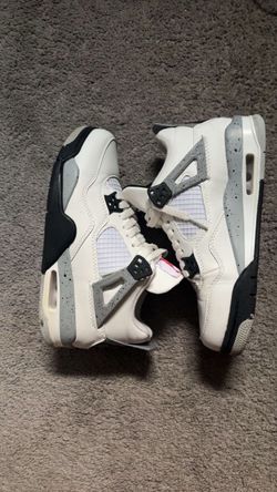 Jordan 4 size 8