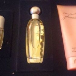 Estee Lauder Pleasure Perfume