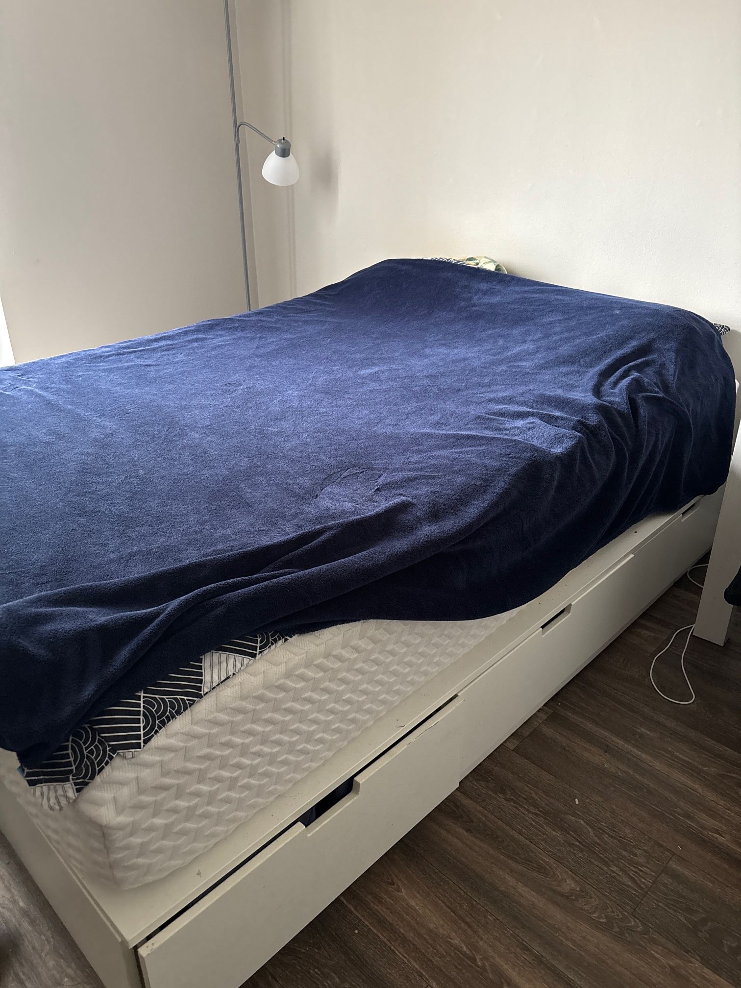 Selling Bed And Mattress