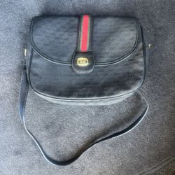 Gucci Shoulder Bag 
