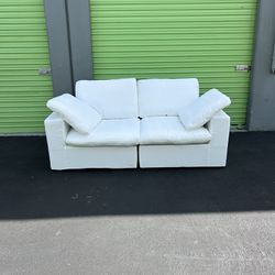(NEW🔥) White Cloud Loveseat Couch