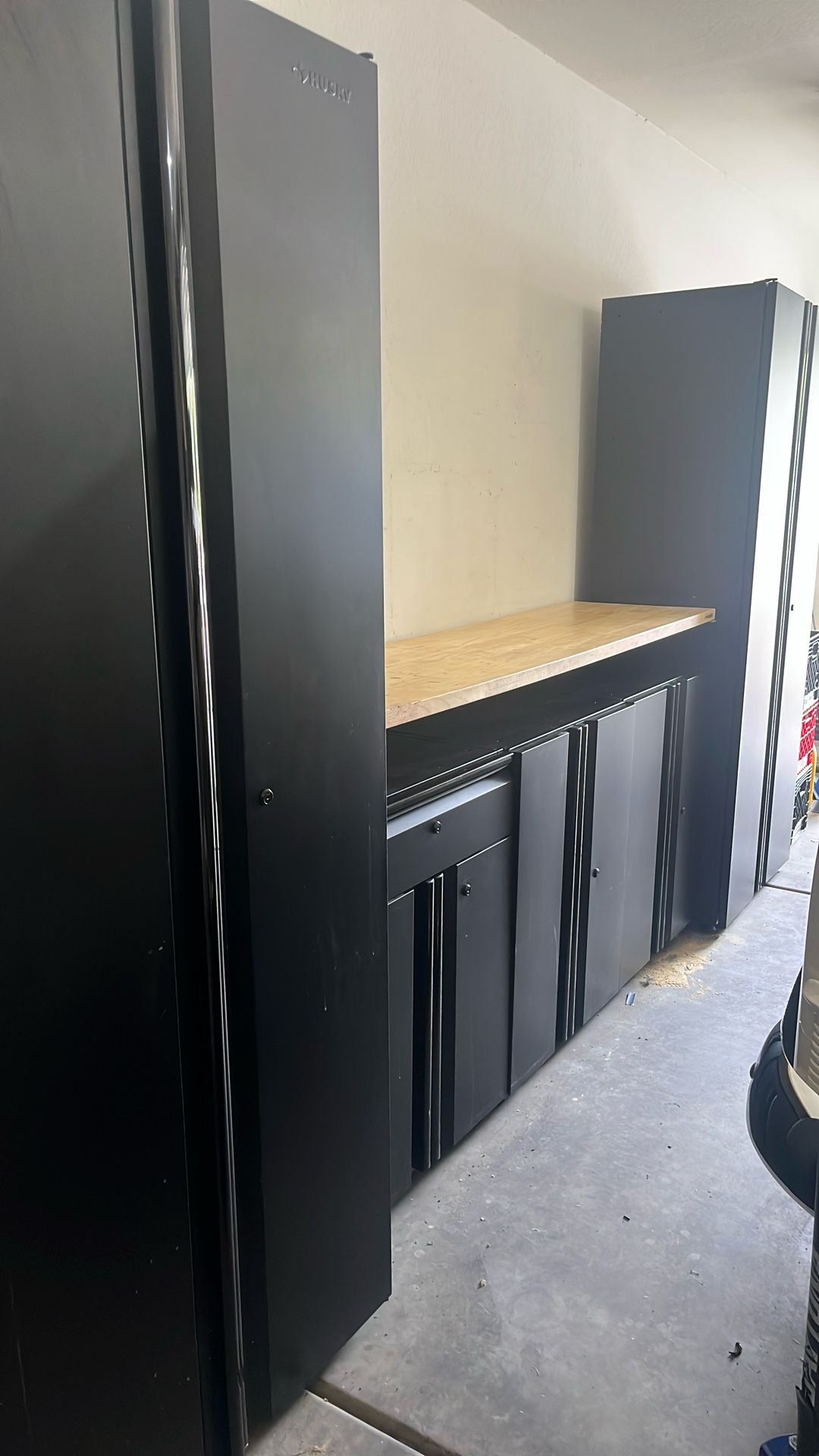 Husky 5 Piece Regular Duty Garage Steel Storage System 