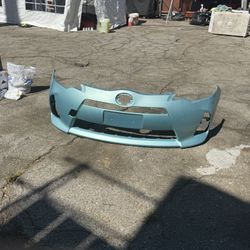 Toyota Prius C Front bumper 2012-15