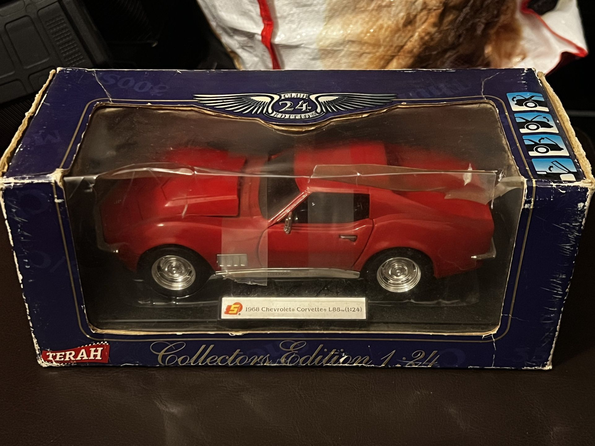 Toy 1968 chevrolet corvette L88 (1:24) Terah Collectors edition