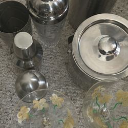 Martini Mixers With Everything