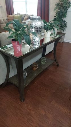 4-piece coffee table set for one great price !!!