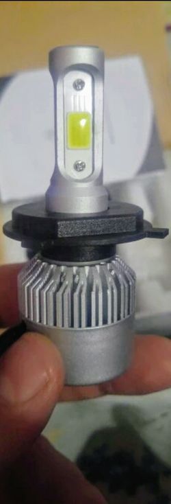 2x LED Headlights, Fog Lights, Daytime Lights, Bulb 6500k 8000 lumens *6 Months Warranty*