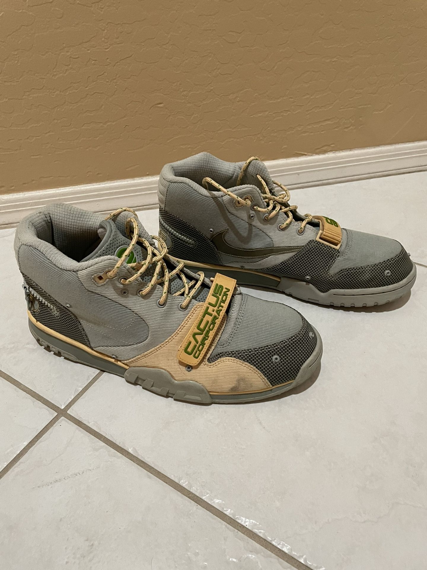 Cactus jack Size 14 Shoes
