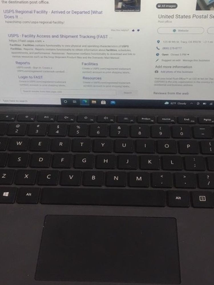 Surface Book Pro 7 - i7 16gb Ram 1tb SSD - Computer / Laptop