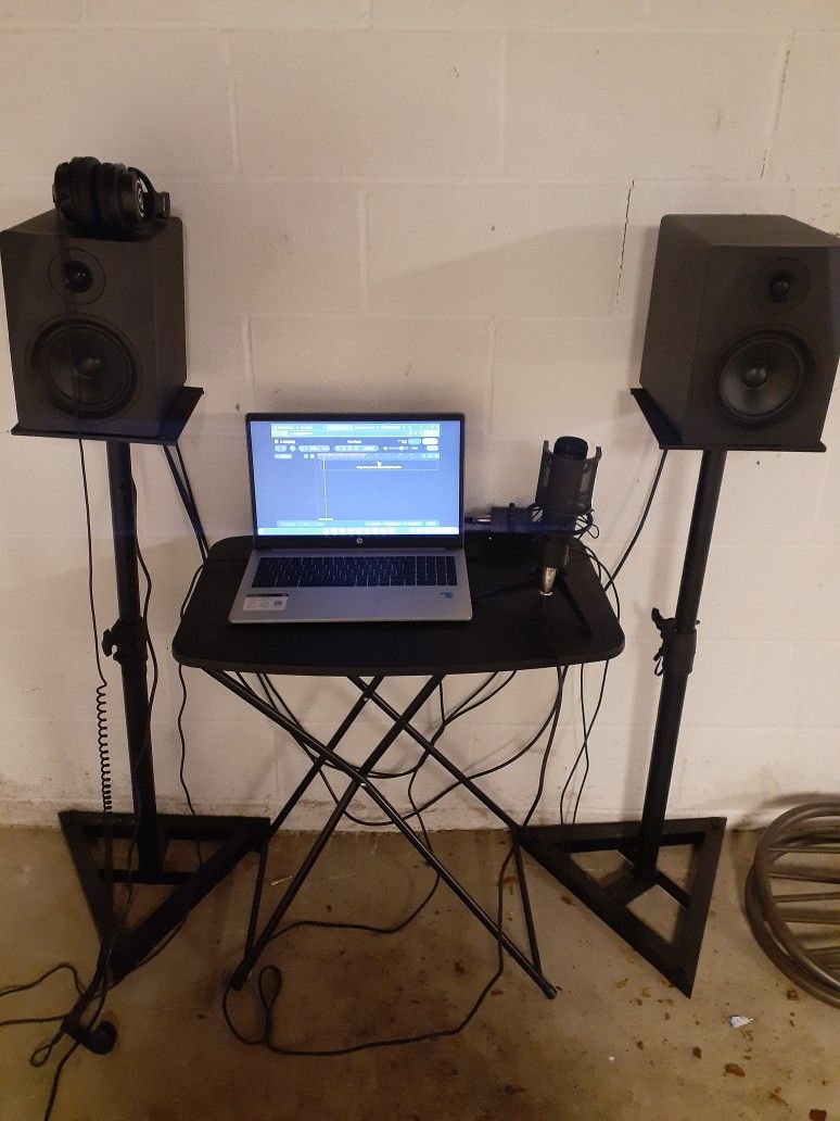 Rockville Studio Equipment.
